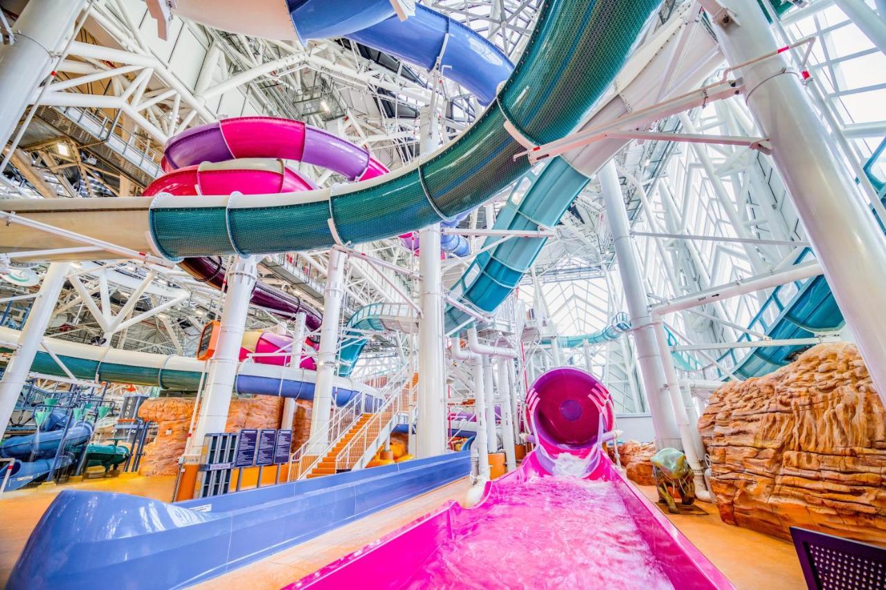 Studio City Hotel Макао Экстерьер фото The water park