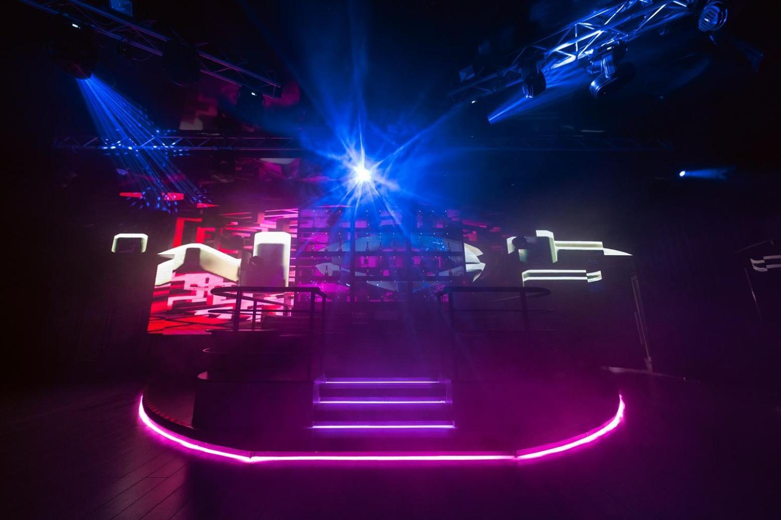 Studio City Hotel Макао Экстерьер фото The stage at the nightclub